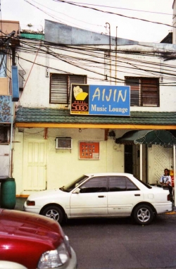 The house on Tennessee St. in Malate turned into a brothel, 2005.