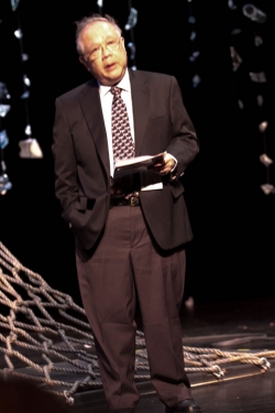 Paul at Kennedy Center in Washington, D.C., 17 April 2010.