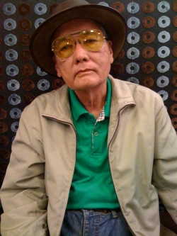 Jolico Cuadra in coffee shop in Megamall, December 2008.