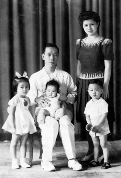 Family photo in studio, 1944.